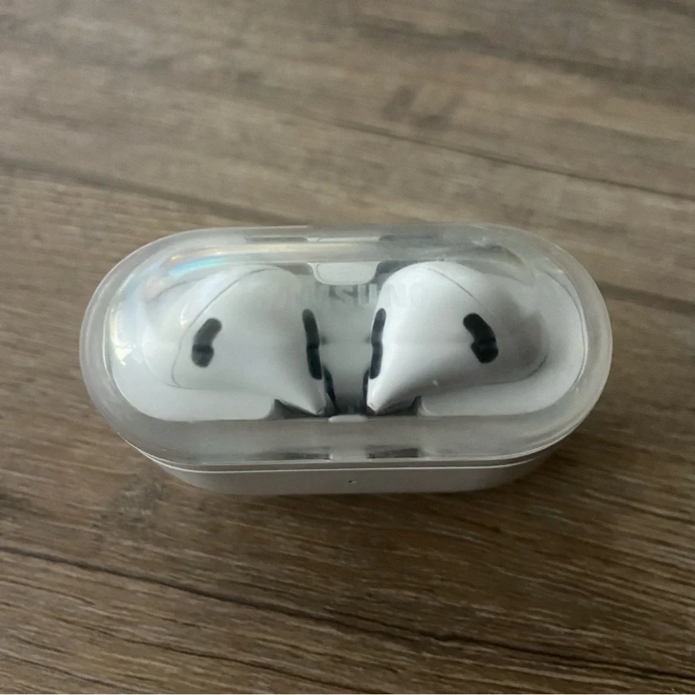 Samsung Galaxy Buds3 White with noise control - Picture 3 of 3
